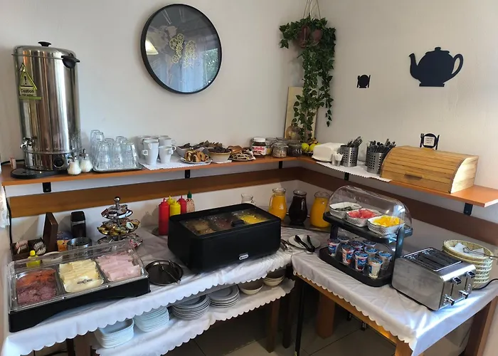 Jarka Guest house 2*